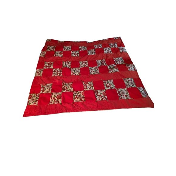 Vintage Handmade Red Cottagecore Patchwork Floral Quilted Throw Blanket - Picture 1 of 13